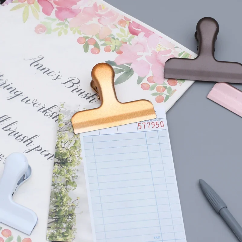 مشبك ورق متعدد الوظائف بتصميم  - مراجعة Office Stationery And Supply وسعره